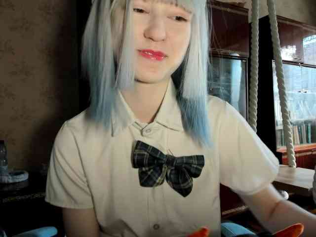 yoonhee-kiss webcam
