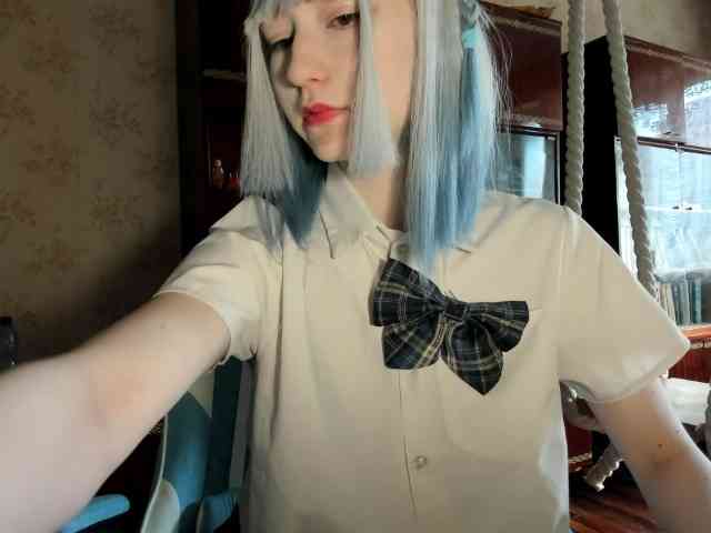 yoonhee-kiss webcam