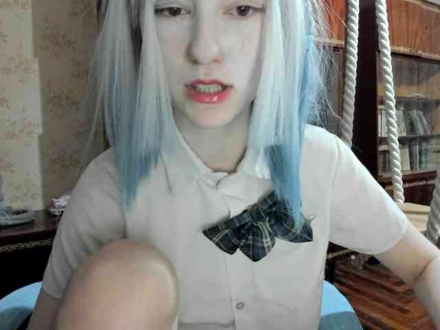 yoonhee-kiss webcam