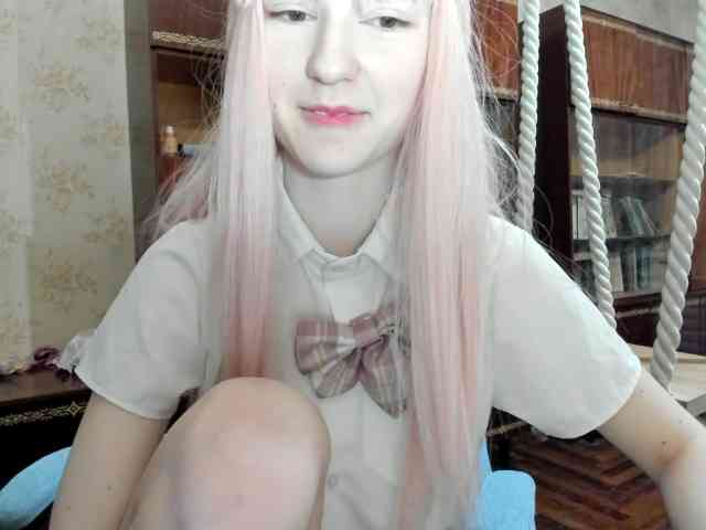 yoonhee-kiss