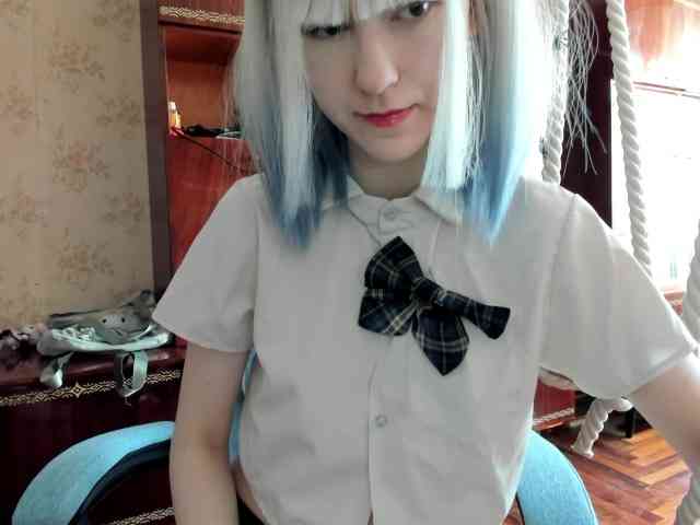 yoonhee-kiss webcam