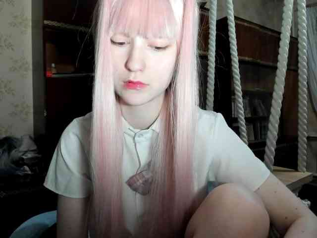 yoonhee-kiss webcam