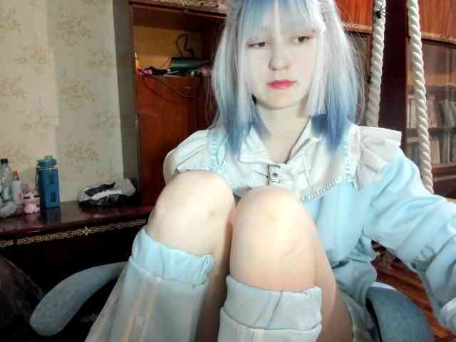 yoonhee-kiss webcam