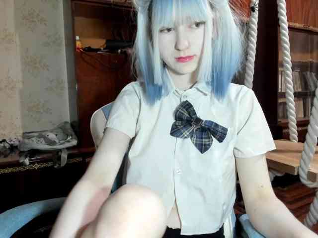 yoonhee-kiss webcam