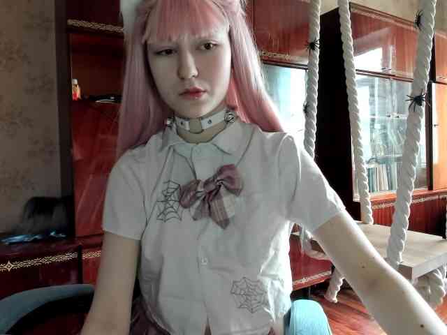 yoonhee-kiss webcam