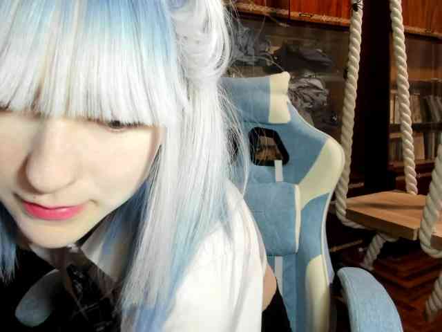 yoonhee-kiss webcam
