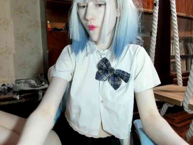 yoonhee-kiss webcam