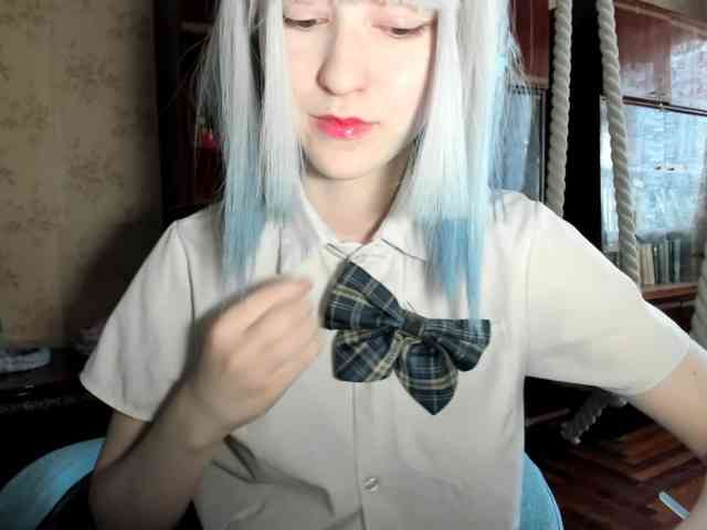 yoonhee-kiss webcam