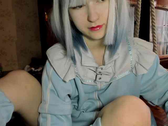 yoonhee-kiss webcam