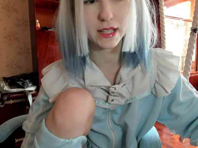 yoonhee-kiss webcam