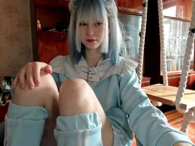 yoonhee-kiss webcam