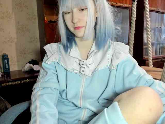 yoonhee-kiss webcam