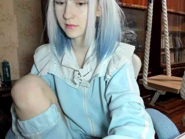 yoonhee-kiss webcam