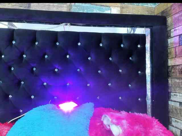 Valen-Princess webcam