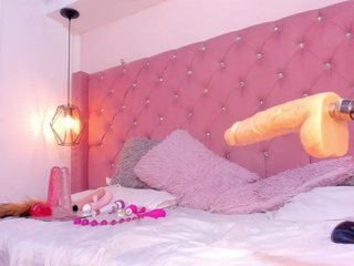 Miakair Porn Show