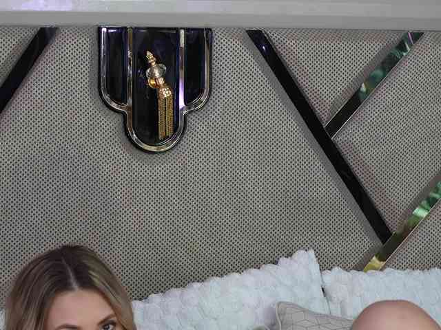 Sweet-Mishelle webcam