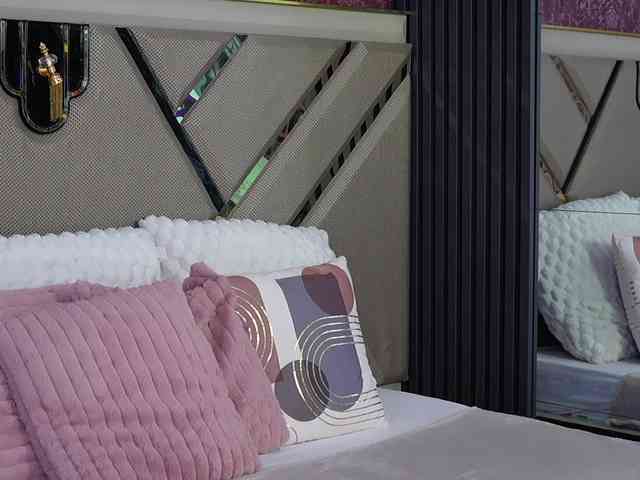 Sweet-Mishelle webcam