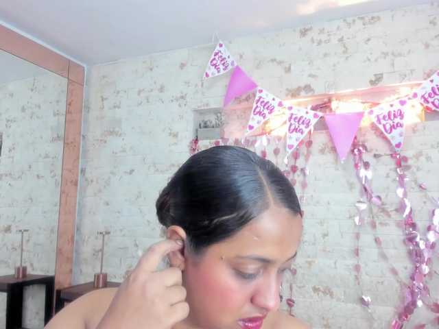 PenelopeRusso's BongaCams show and profile