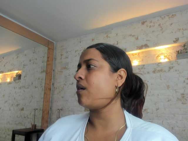 PenelopeRusso's BongaCams show and profile