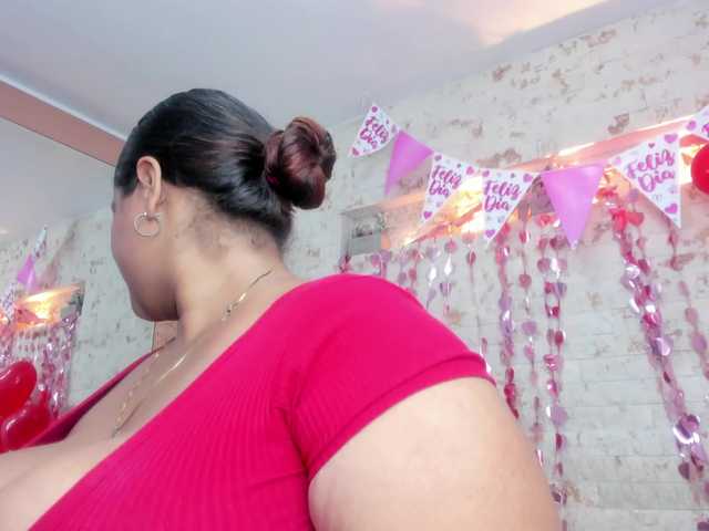 PenelopeRusso's BongaCams show and profile