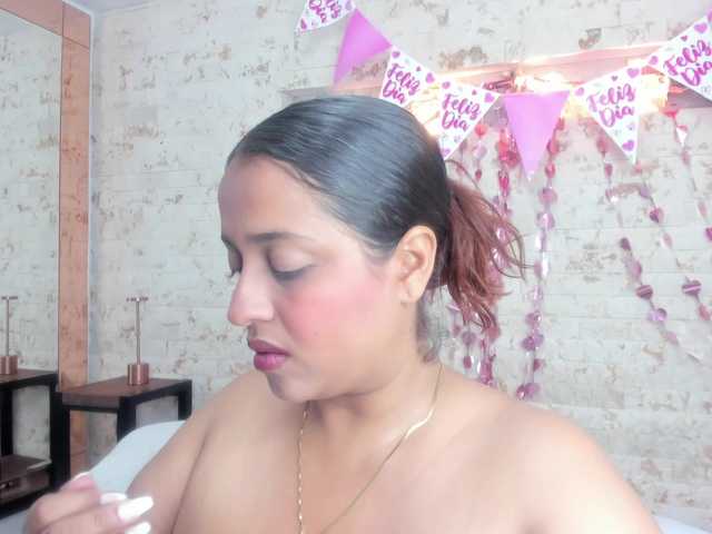 PenelopeRusso's BongaCams show and profile