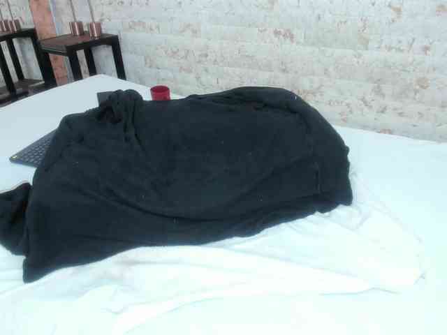 PenelopeRusso Live Webcam on BongaCams