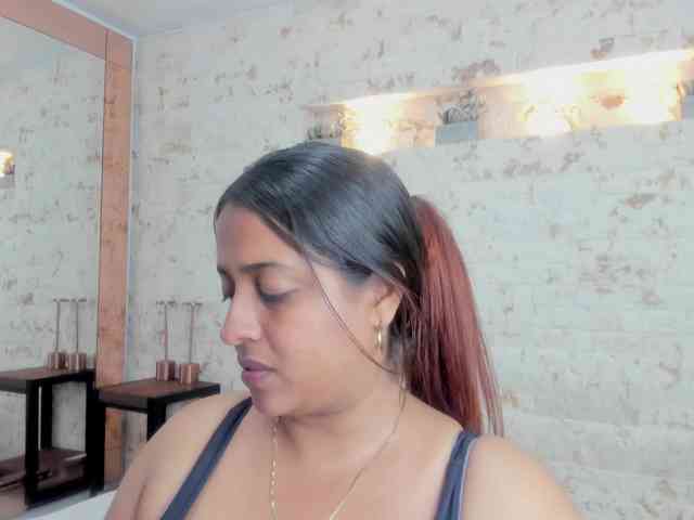 PenelopeRusso Live Webcam on BongaCams