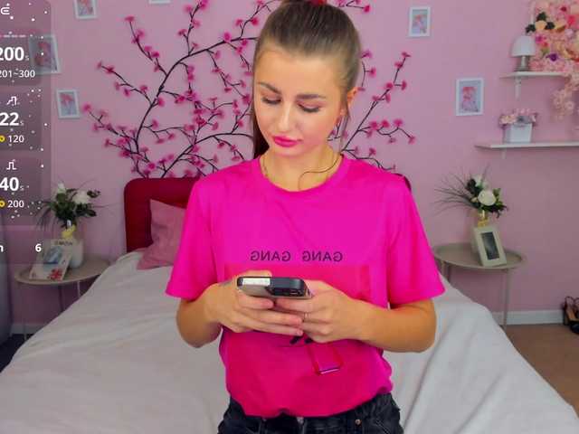 KennaOlsen from BongaCams is Freechat