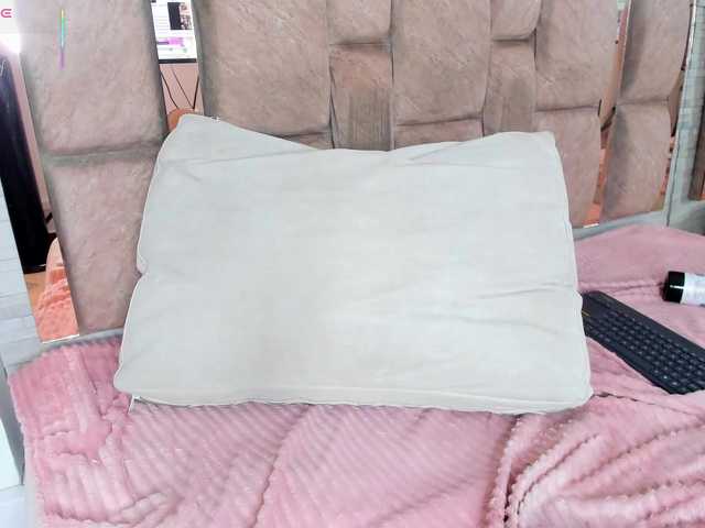 LilianStarfire's BongaCams show and profile