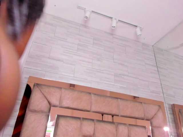 LilianStarfire's BongaCams show and profile