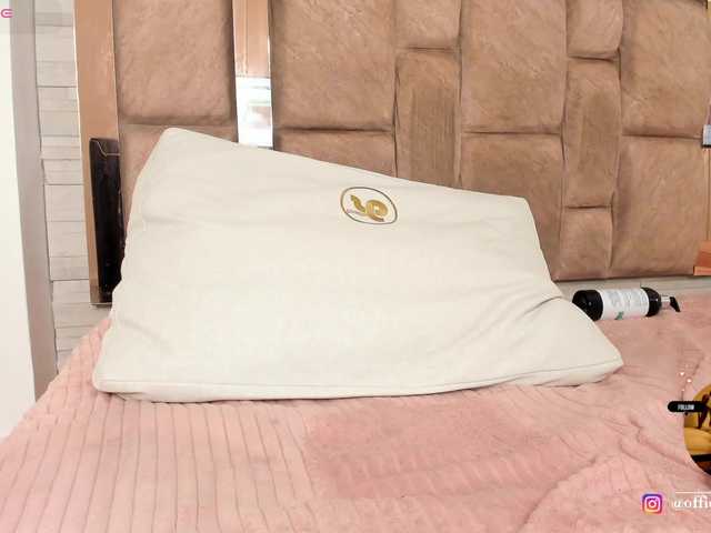 LilianStarfire's BongaCams show and profile