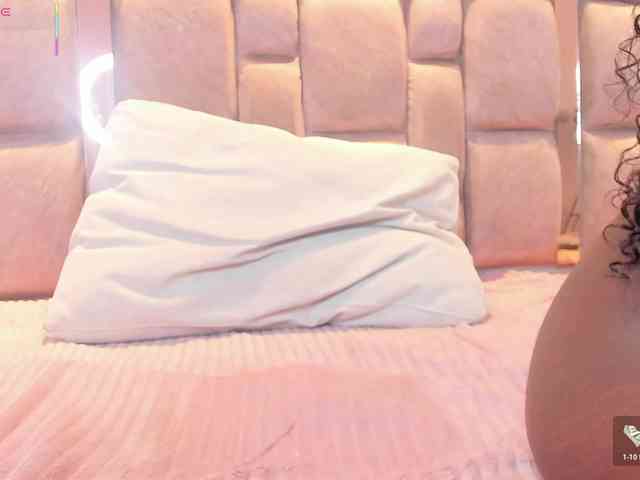 LilianStarfire webcam