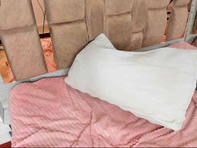 LilianStarfire webcam