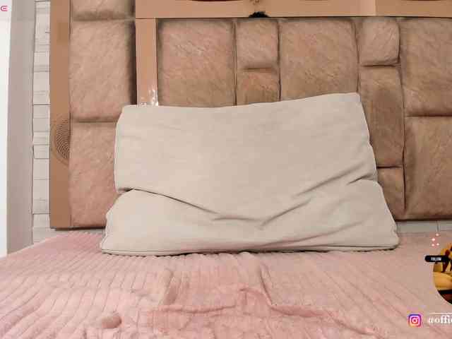 LilianStarfire webcam