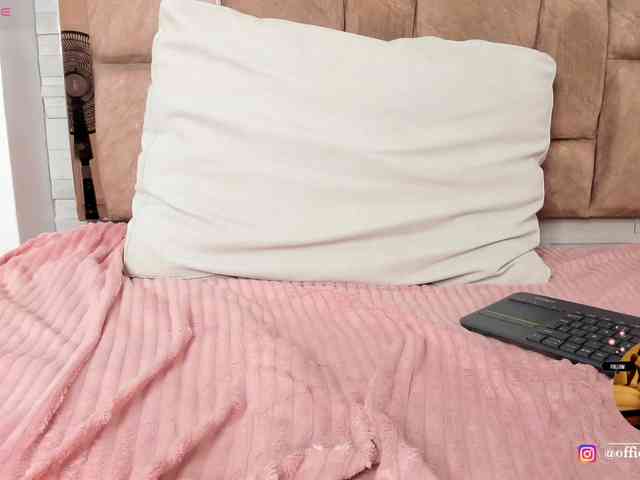 LilianStarfire Live Webcam on BongaCams