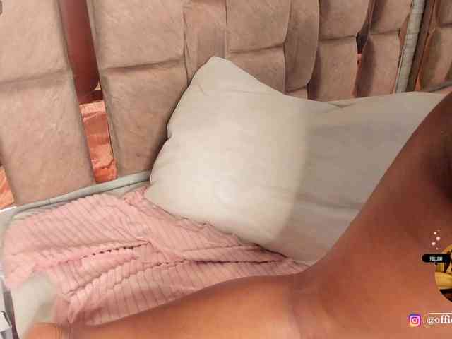 LilianStarfire webcam