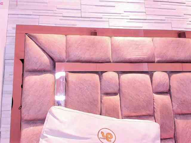 LilianStarfire webcam