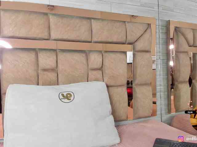 LilianStarfire webcam