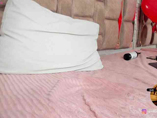 LilianStarfire webcam