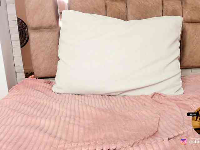 LilianStarfire webcam