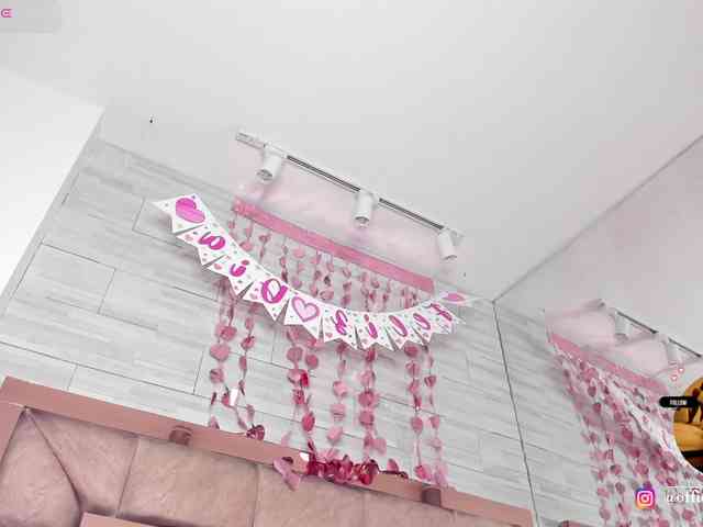 LilianStarfire webcam