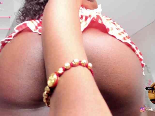 LilianStarfire webcam