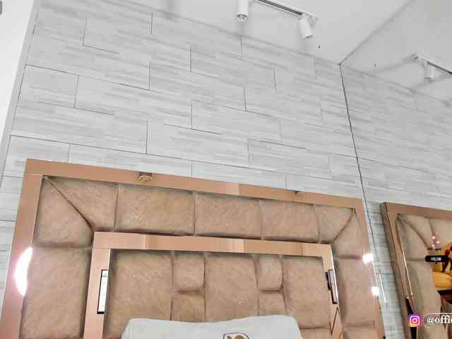 LilianStarfire webcam