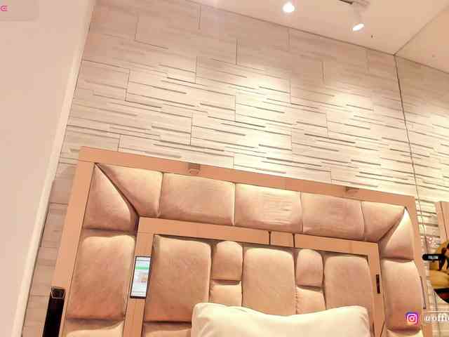 LilianStarfire webcam