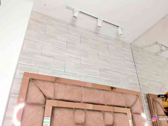 LilianStarfire webcam