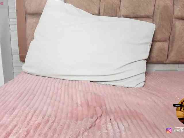 LilianStarfire webcam