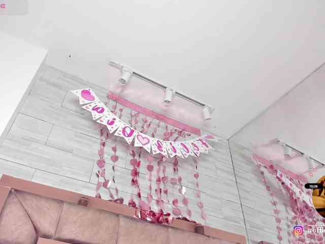 LilianStarfire webcam