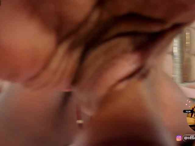 LilianStarfire webcam