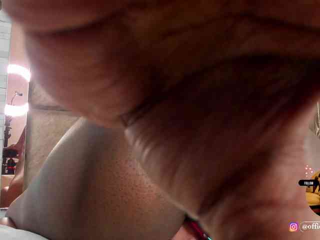 LilianStarfire webcam