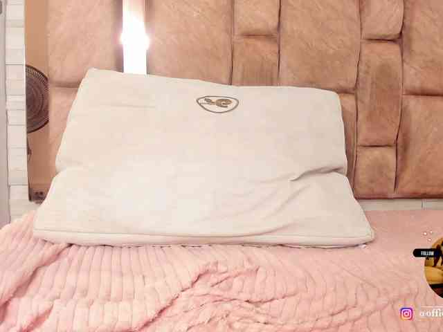 LilianStarfire webcam